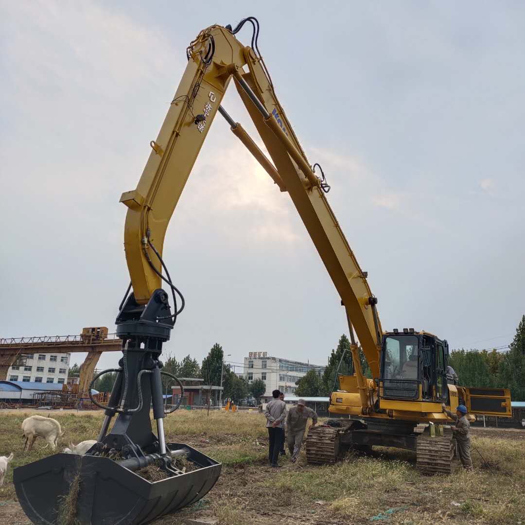 Which grab types is available for the unloading arm steel grabbing machine?